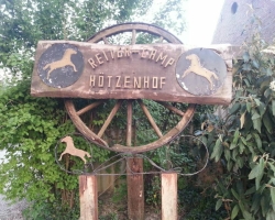 Hoetzi019