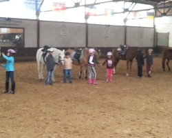 Unsere Klasse 4b besucht den Hötzenhof