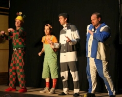 Theater011