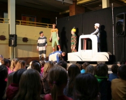 Theater012